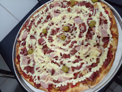 4 Esquinas Pizzaria e Lanchonete