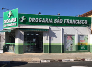 Drogaria São Francisco (Em frente ao HUSF)