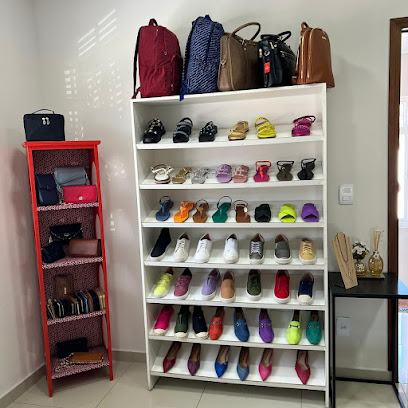 Helô Mazzochi Calçados e Roupas Plus Size Ltda