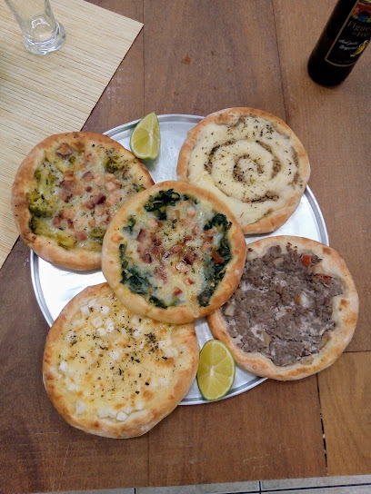 Paulista Esfiharia e Pizzaria